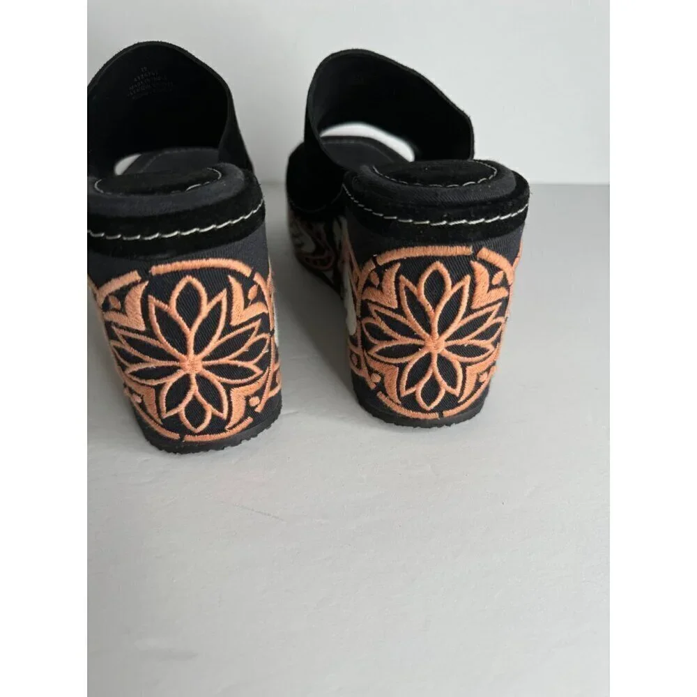 Free People Black Embroidered Tomorrow Wedge Platform Mules Size 37 US 6.5 NEW - Picture 6 of 8